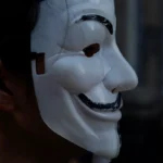 Phineas Fisher dikenal sebagai hacker misterius yang membobol perusahaan pembuat spyware, tetapi identitasnya tak pernah terungkap hingga sekarang.