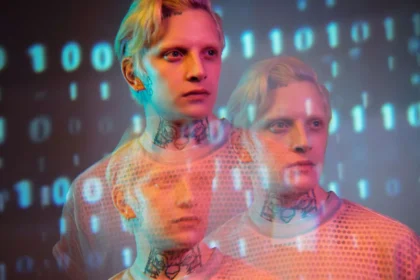 Foto Ilustrasi Chat Bot AI Claude Tersebar di Internet