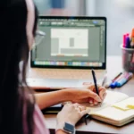 Foto Ilustrasi Memilih Model Bisnis yang Tepat