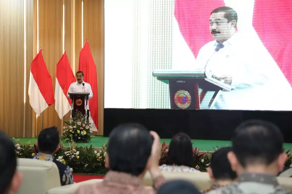 Menteri Imigrasi dan Pemasyarakatan Agus Andrianto dalam acara Pembukaan Pelatihan Kepemimpinan Nasional (PKN) Tingkat I Angkatan LXV (65) Tahun 2025, dan Pengukuhan Ketua dan Pengurus Ikatan Keluarga Alumni Pelatihan Kepemimpinan Nasional (IKAPIMNAS) periode 2025-2029, di Jakarta, Senin (11/8/2025). (DOK. Humas Kemenpan RB)
