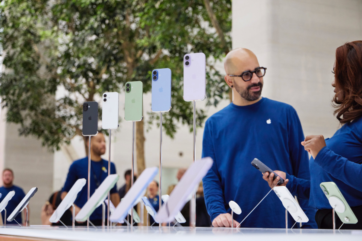 Program langganan smartphone Apple dan Samsung
