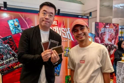 Raditya Dika Trading Card Game